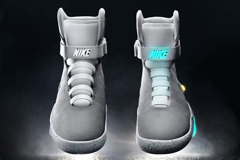 fake nike air mags that look real|nike air mags self lacing.